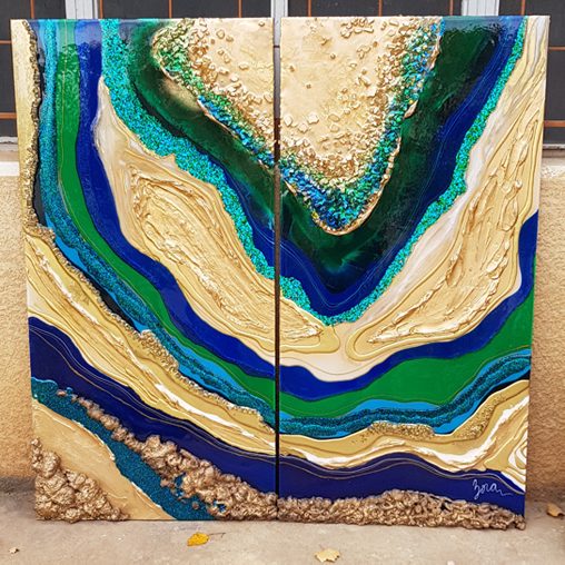 Piece 21 - handpoured epoxy resin wall artwork by Zora
